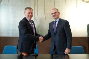 Banca Transilvania cumpără OTP Group